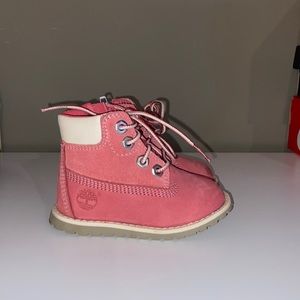 Timberland suede boots. Size 4